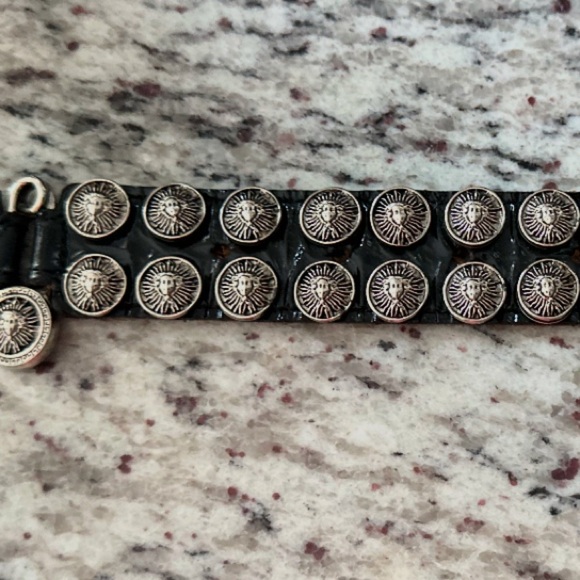 1980s Medusa Head Black leather and Silver VERSACE VIBES - Picture 5 of 7